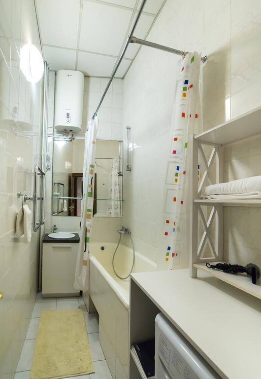 Cozy Apartment In Centre Of Kiev ภายนอก รูปภาพ